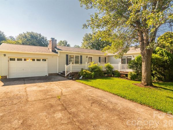 135 Diamond Drive , Ellenboro, NC 28040