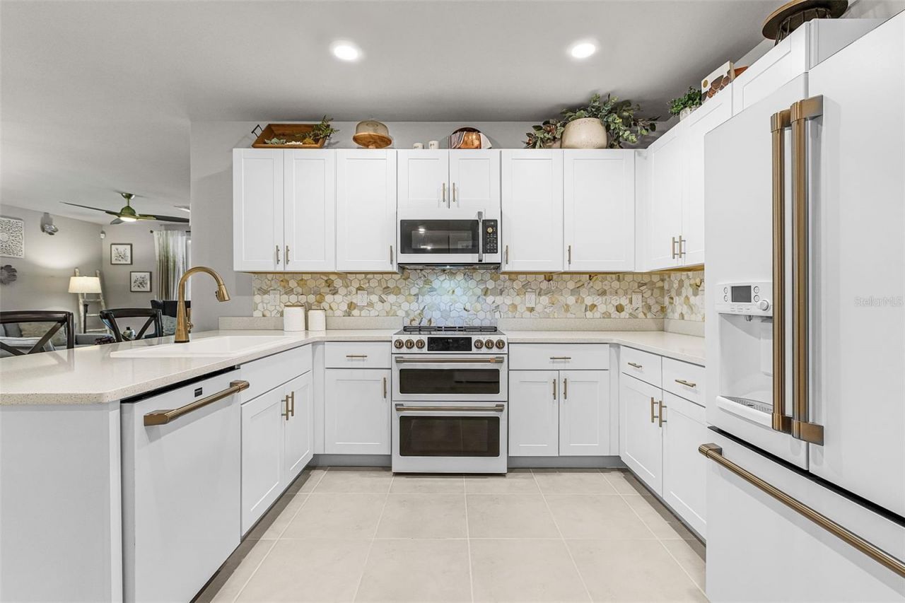 25016 E Lenox Circle, Punta Gorda, FL 33950 Photo