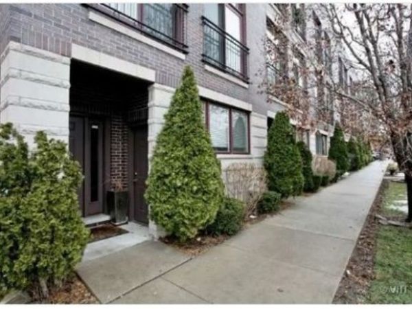 942 W HUBBARD Street , Chicago, IL 60642