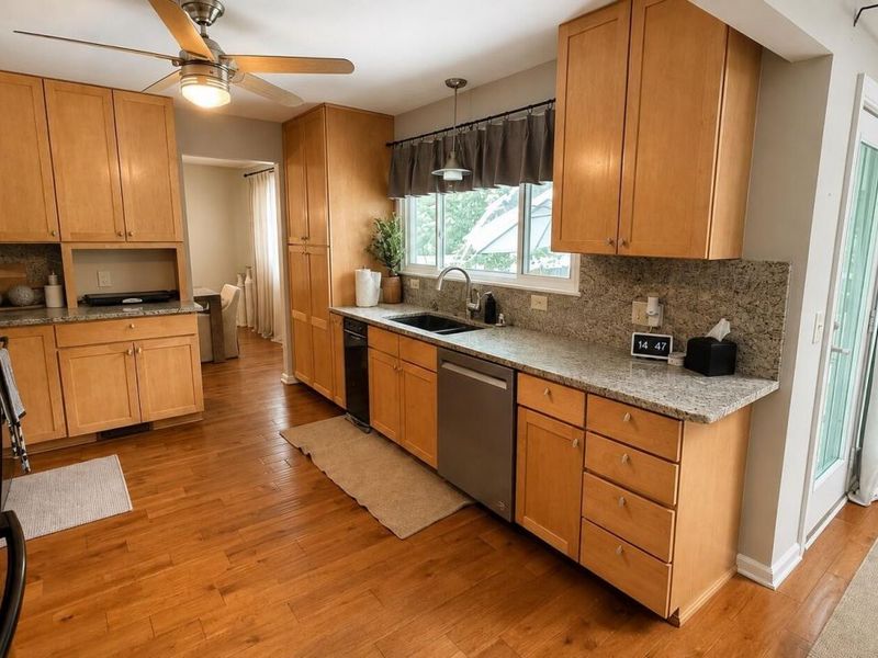300 Heather Lane, Powell, OH 43065 Photo 10