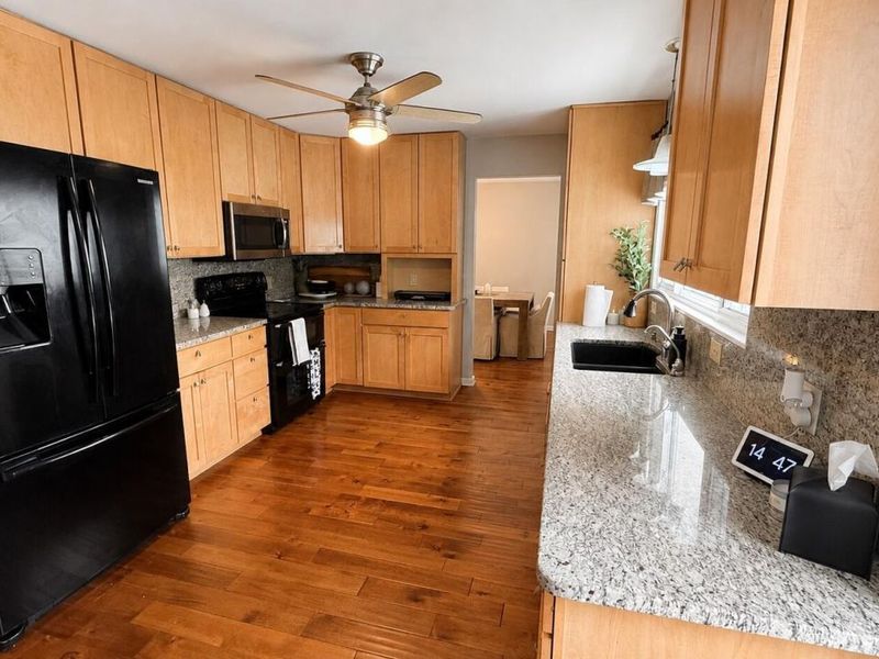 300 Heather Lane, Powell, OH 43065 Photo 11