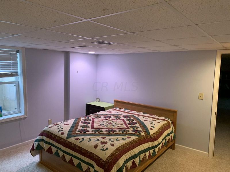300 Heather Lane, Powell, OH 43065 Photo 6
