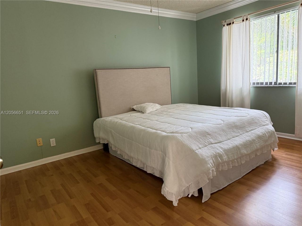 435 Lakeview Dr , Unit 201, Weston, FL 33326 Photo