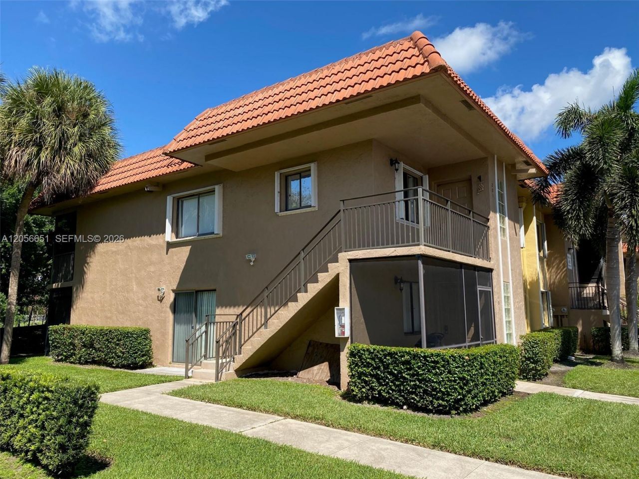435 Lakeview Dr , Unit 201, Weston, FL 33326 Photo