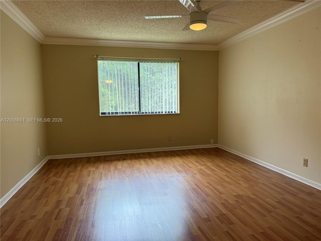 435 Lakeview Dr , Unit 201, Weston, FL 33326 Photo