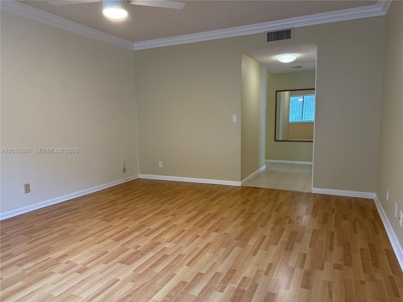 435 Lakeview Dr , Unit 201, Weston, FL 33326 Photo