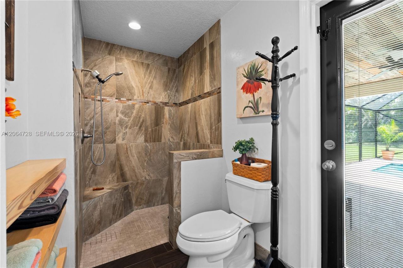 5680 SW 9th St, Plantation, FL 33317 Photo