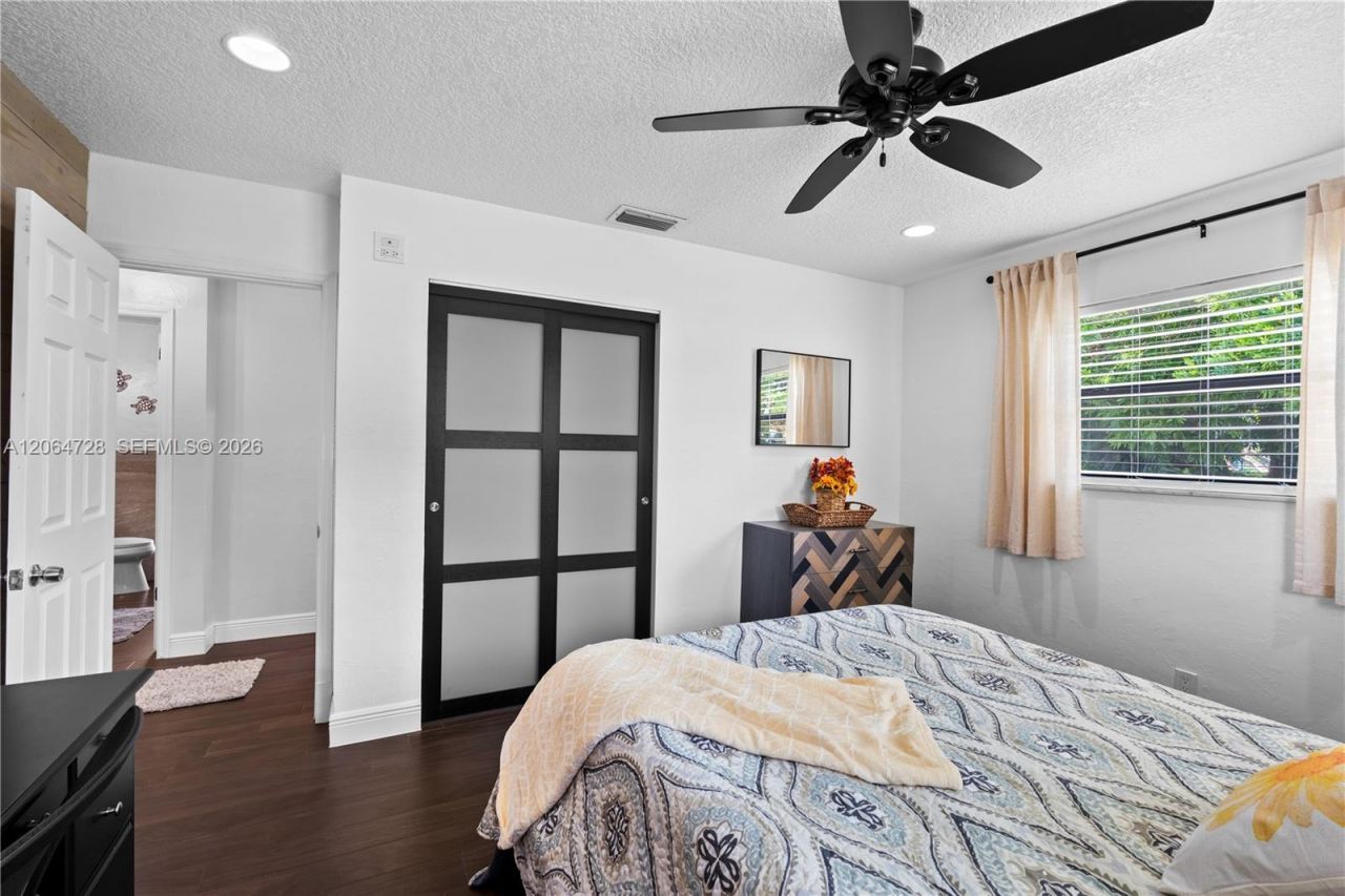 5680 SW 9th St, Plantation, FL 33317 Photo
