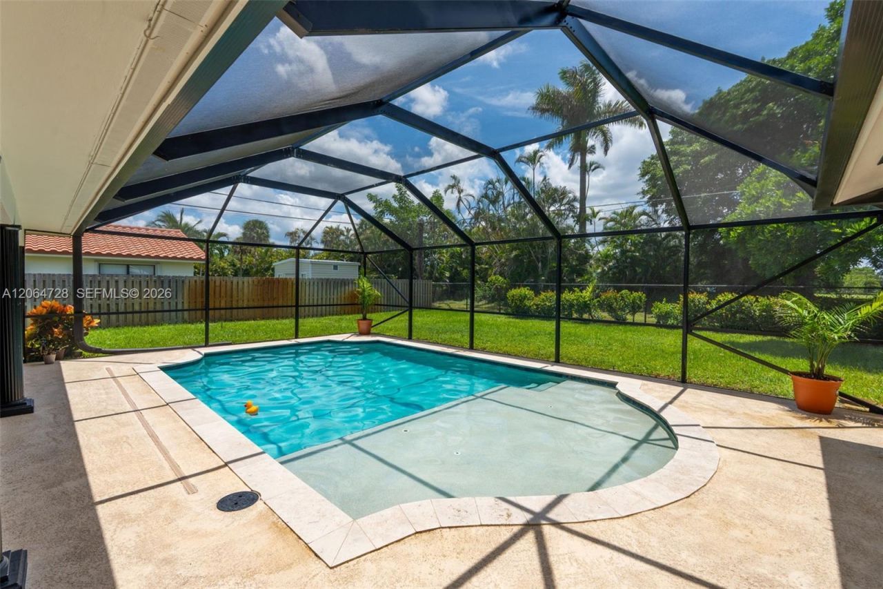 5680 SW 9th St, Plantation, FL 33317 Photo