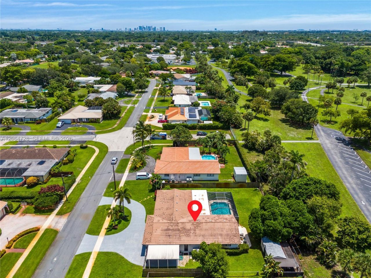 5680 SW 9th St, Plantation, FL 33317 Photo