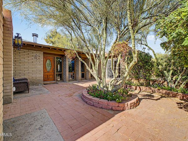 6510 E DIXILETA Drive, Cave Creek, AZ 85331