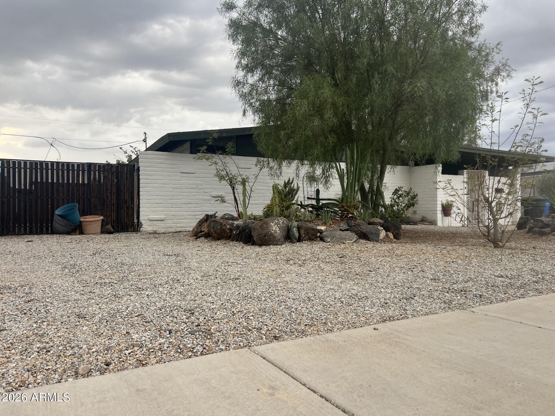 14808 N 30th Drive, Phoenix, AZ 85053 Main Photo
