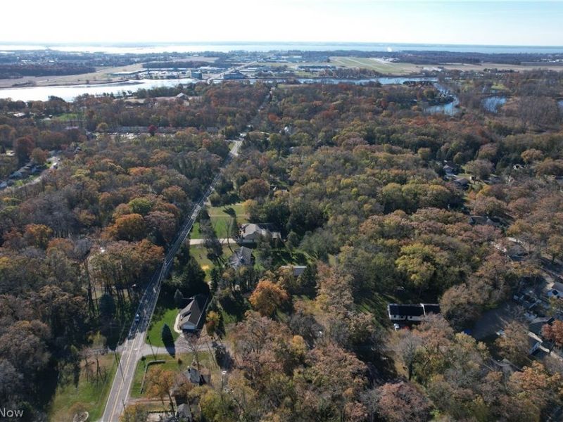 3638-3662 E Rock Cliff Drive, Port Clinton, OH 43452 Photo 6