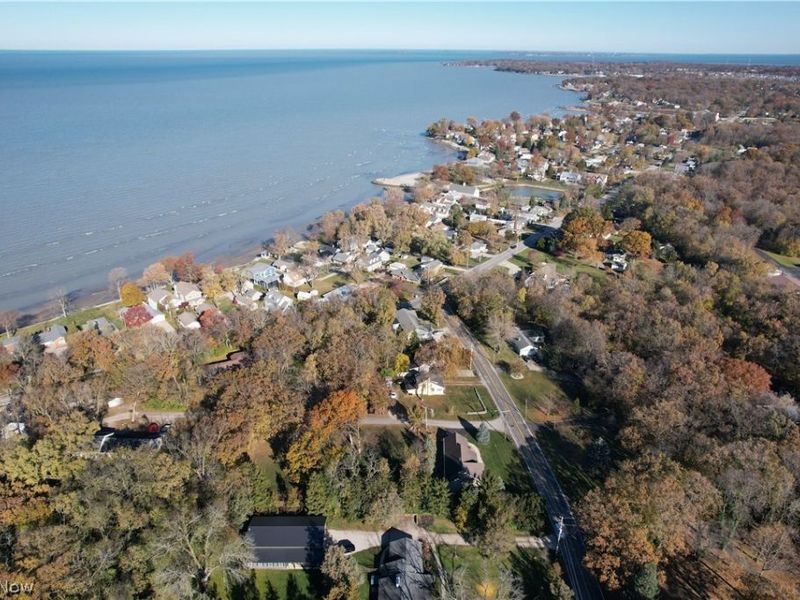 3638-3662 E Rock Cliff Drive, Port Clinton, OH 43452 Photo 9