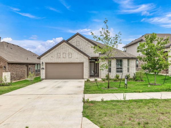 121 High Plains DR, Georgetown, TX 78628