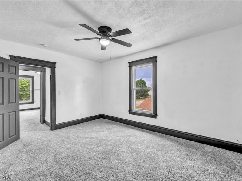 501 W 21st Street , Lorain, OH 44052 Photo 23