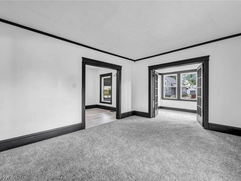 501 W 21st Street , Lorain, OH 44052 Photo 7