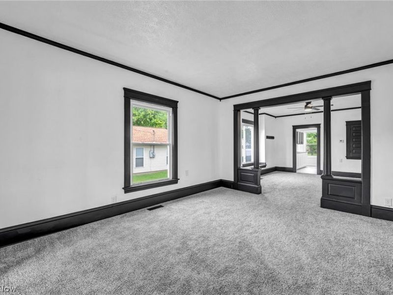 501 W 21st Street , Lorain, OH 44052 Photo 9