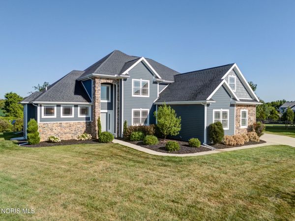8740 Treviso Circle , Monclova, OH 43542