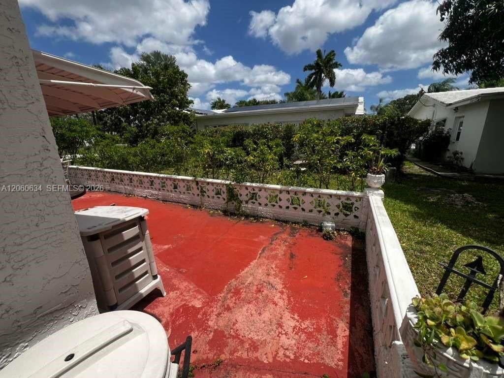 7516 NW 67th Ave, Tamarac, FL 33321 Photo