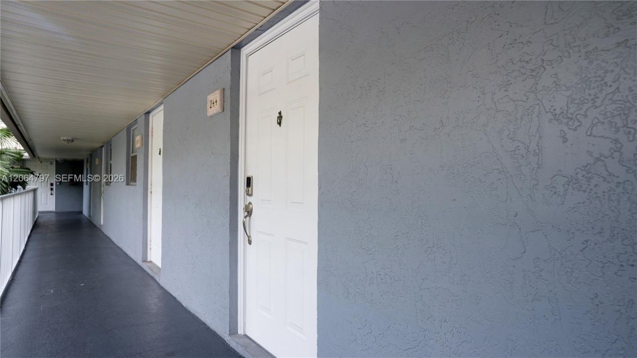4600 SW 67th Ave , Unit 243, Miami, FL 33155 Photo