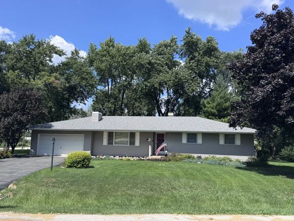 805 Chelsea Street , New Lenox, IL 60451