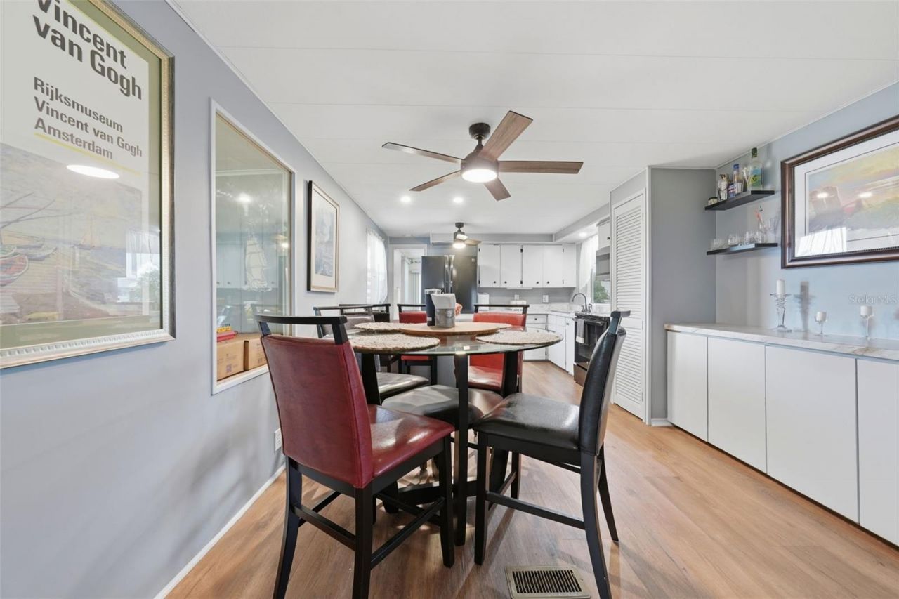 928 Morningview Drive, Tavares, FL 32778 Photo