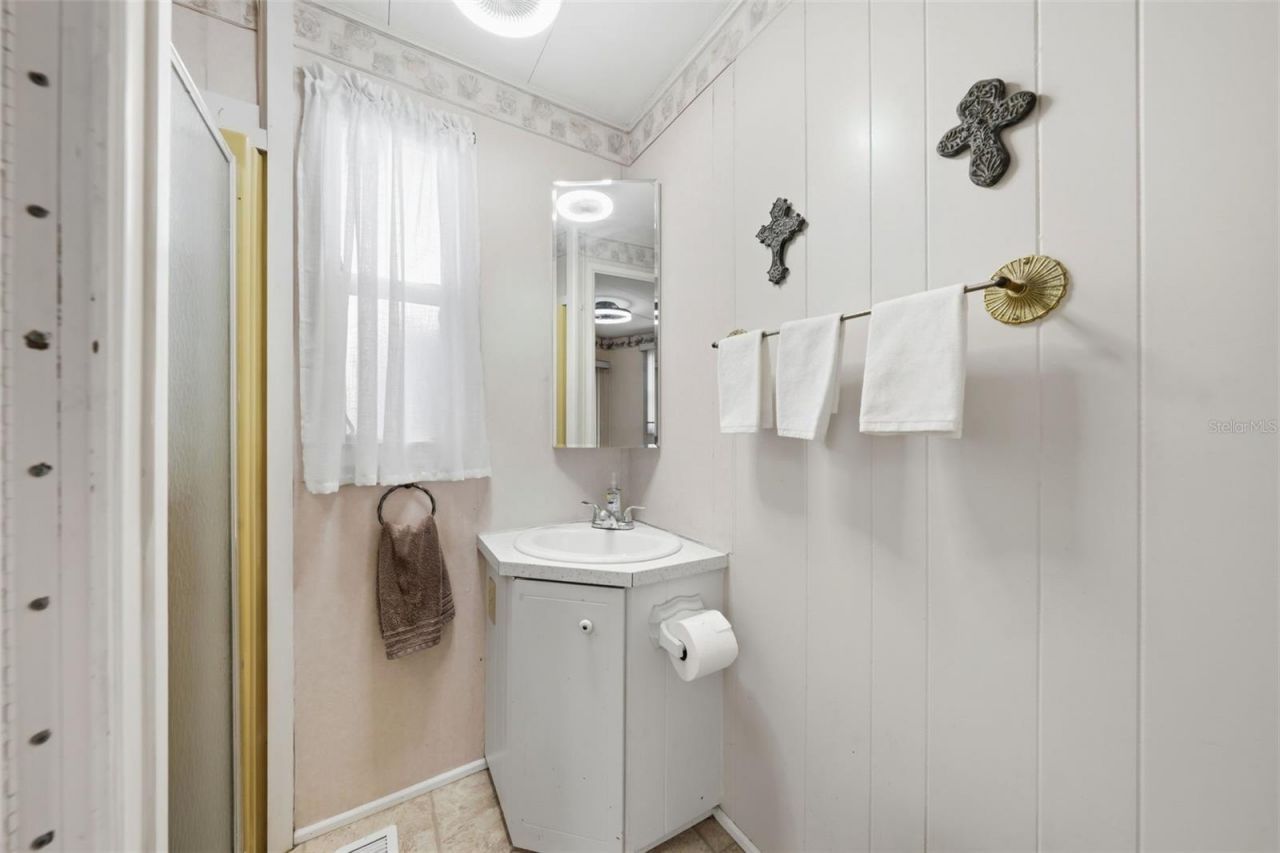 928 Morningview Drive, Tavares, FL 32778 Photo