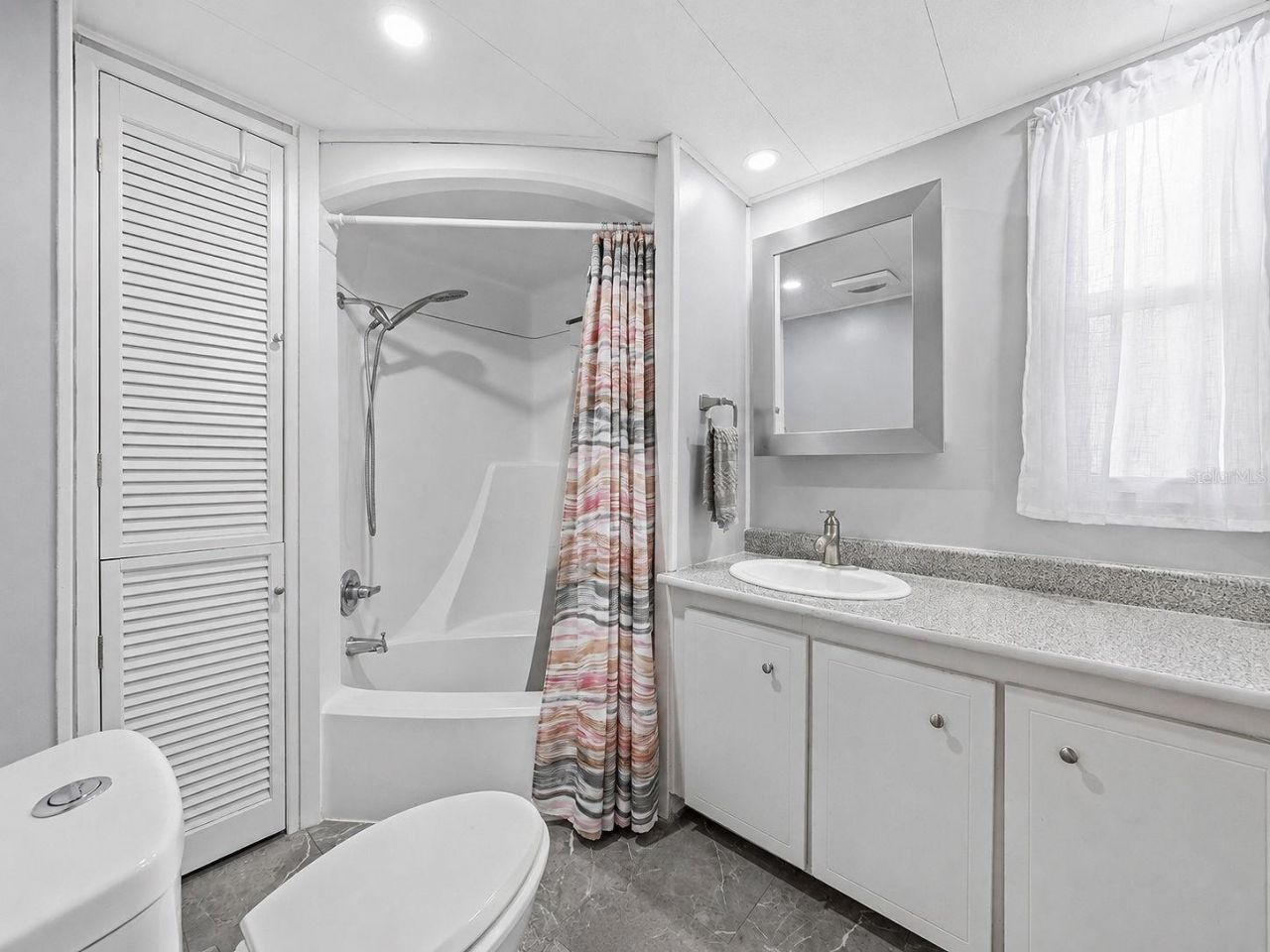 928 Morningview Drive, Tavares, FL 32778 Photo