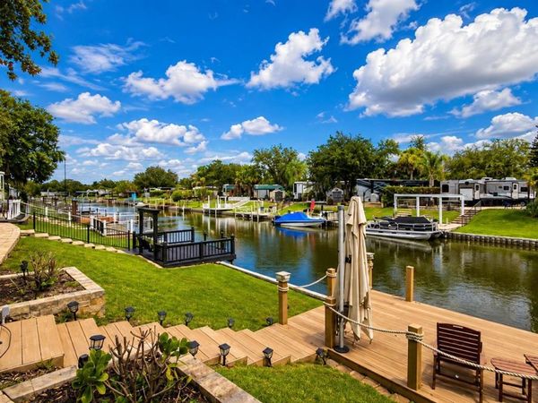 453 WATERWAY DRIVE , LAKE WALES, FL 33867