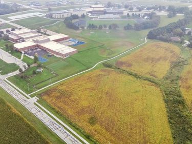 20 Wahoo Acres W/ 19 Parcels Adjacent Wahoo School, Wahoo, NE 68066