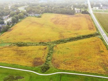 20 Wahoo Acres W/ 19 Parcels Adjacent Wahoo School, Wahoo, NE 68066