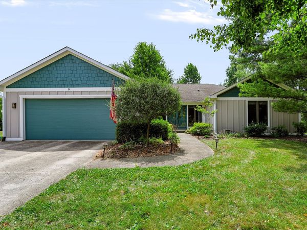 9 Bluebird Court, Greenfield, IN 46140