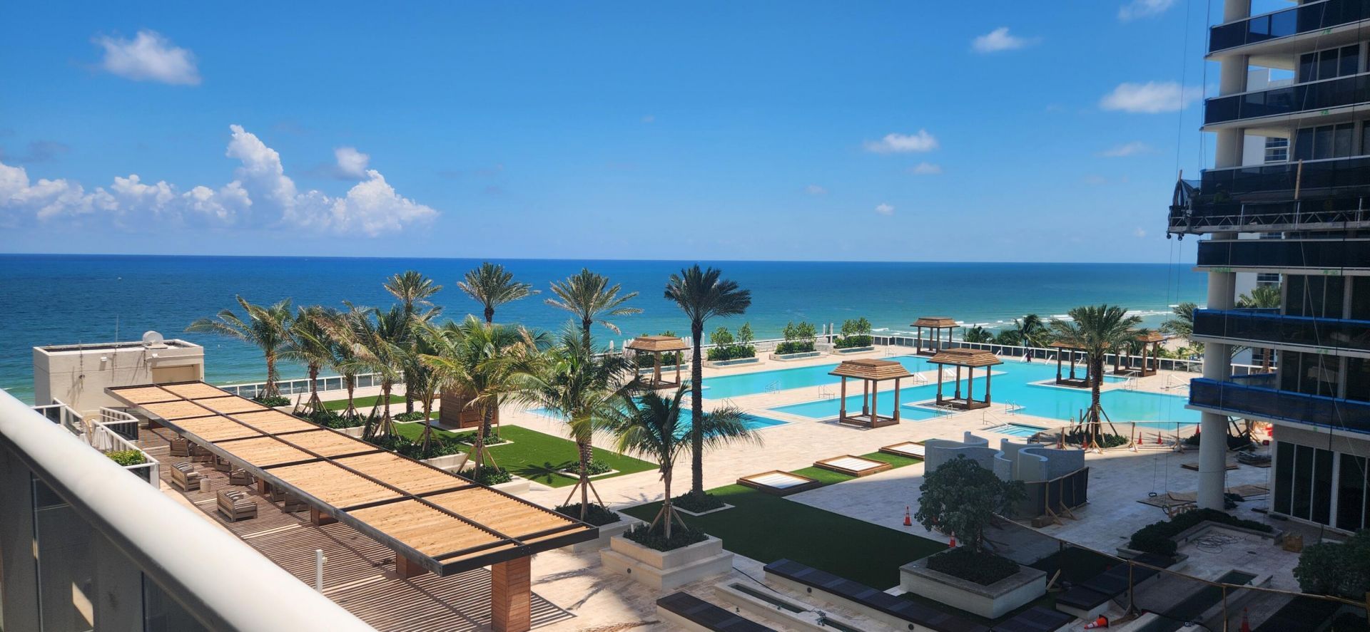 1830 S Ocean Drive, Unit 1006, Hallandale Beach, FL 33009 Photo