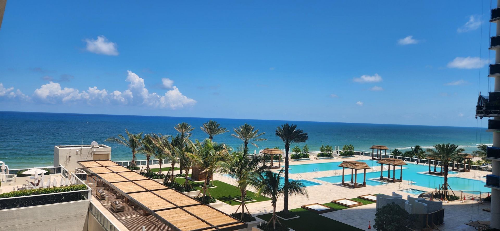 1830 S Ocean Drive, Unit 1006, Hallandale Beach, FL 33009 Photo