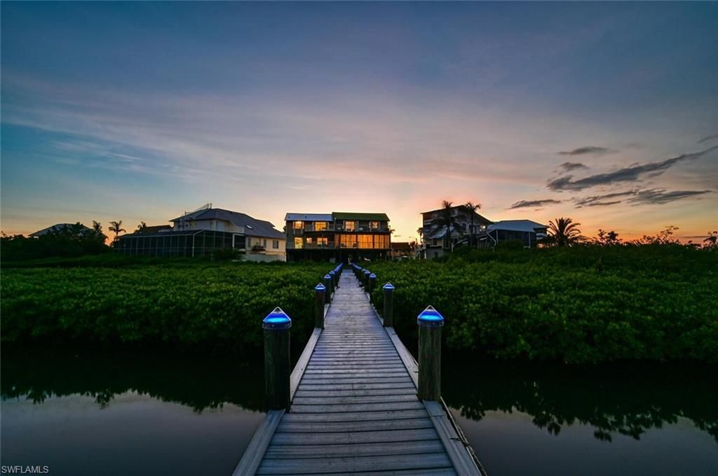 21511 Indian Bayou Dr , Fort Myers Beach, FL 33931 Photo