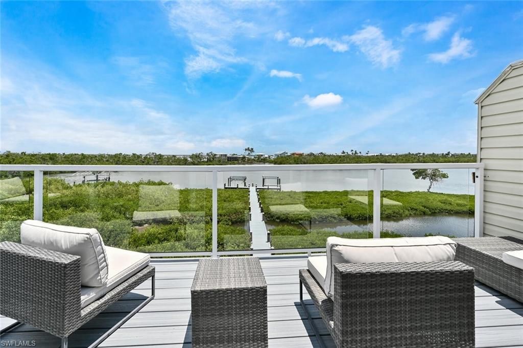 21511 Indian Bayou Dr , Fort Myers Beach, FL 33931 Photo