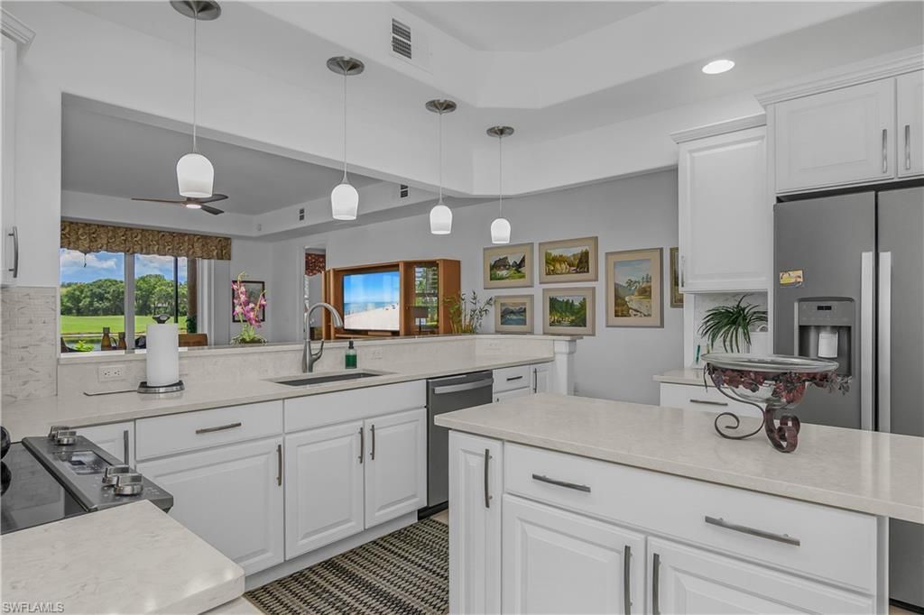 6434 Legacy Cir, Unit 401, Naples, FL 34113 Photo
