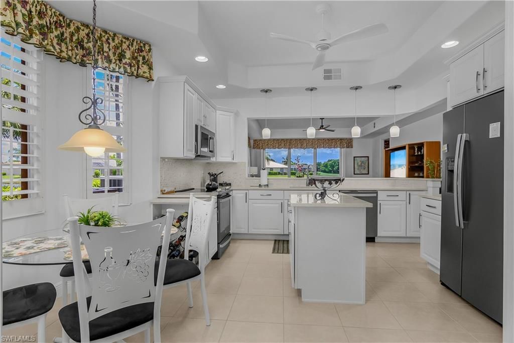 6434 Legacy Cir, Unit 401, Naples, FL 34113 Photo