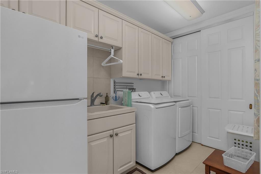 6434 Legacy Cir, Unit 401, Naples, FL 34113 Photo
