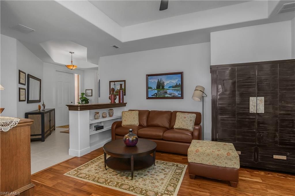 6434 Legacy Cir, Unit 401, Naples, FL 34113 Photo