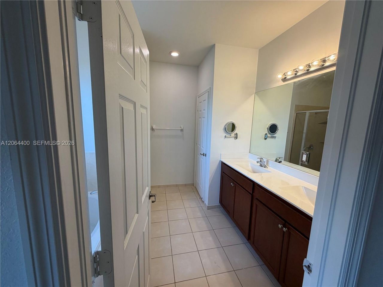 737 SE 37th Pl, Homestead, FL 33033 Photo