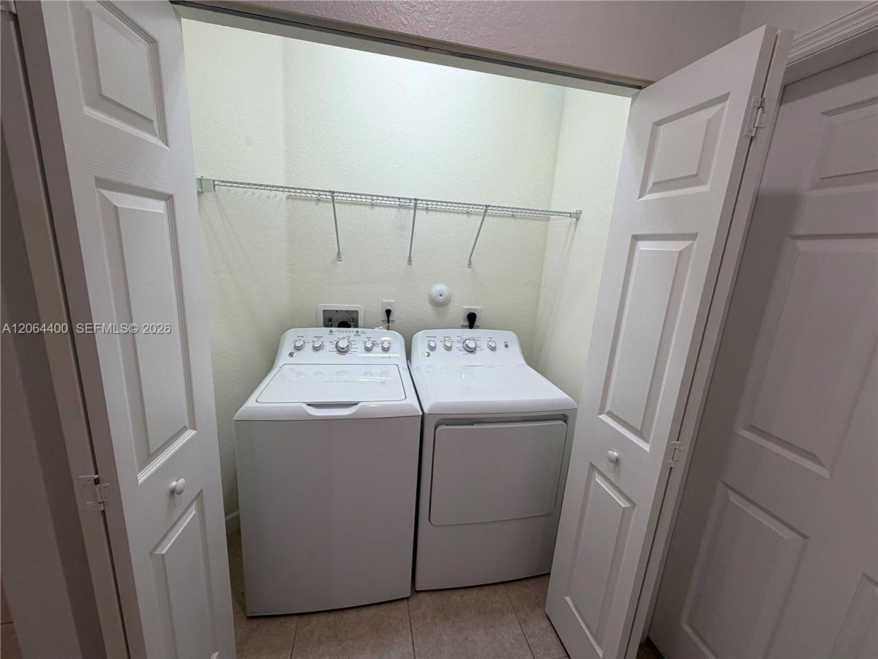 737 SE 37th Pl, Homestead, FL 33033 Photo
