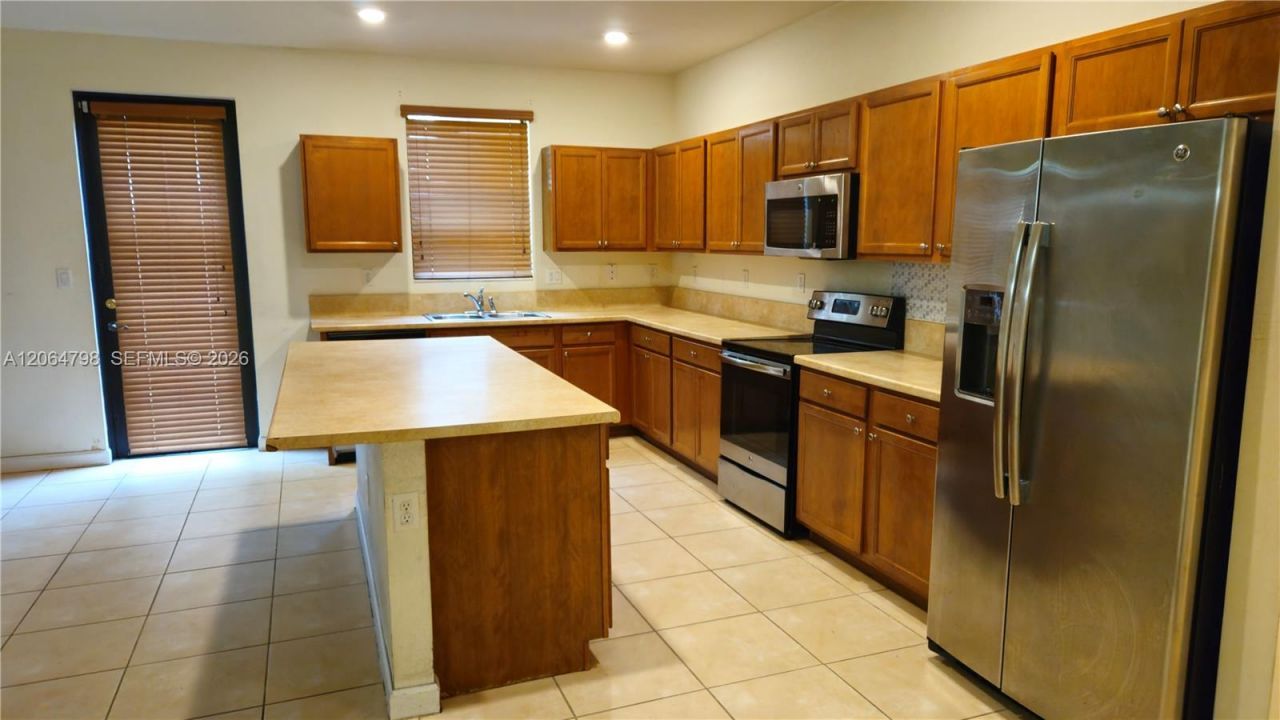 3477 SE 3rd St, Homestead, FL 33033 Photo