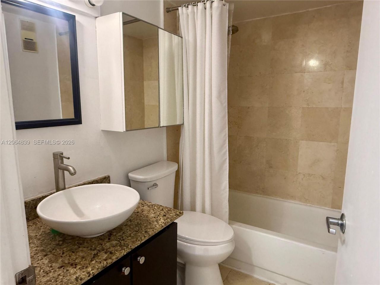 770 Claughton Island Dr, Unit 1911, Miami, FL 33131 Photo