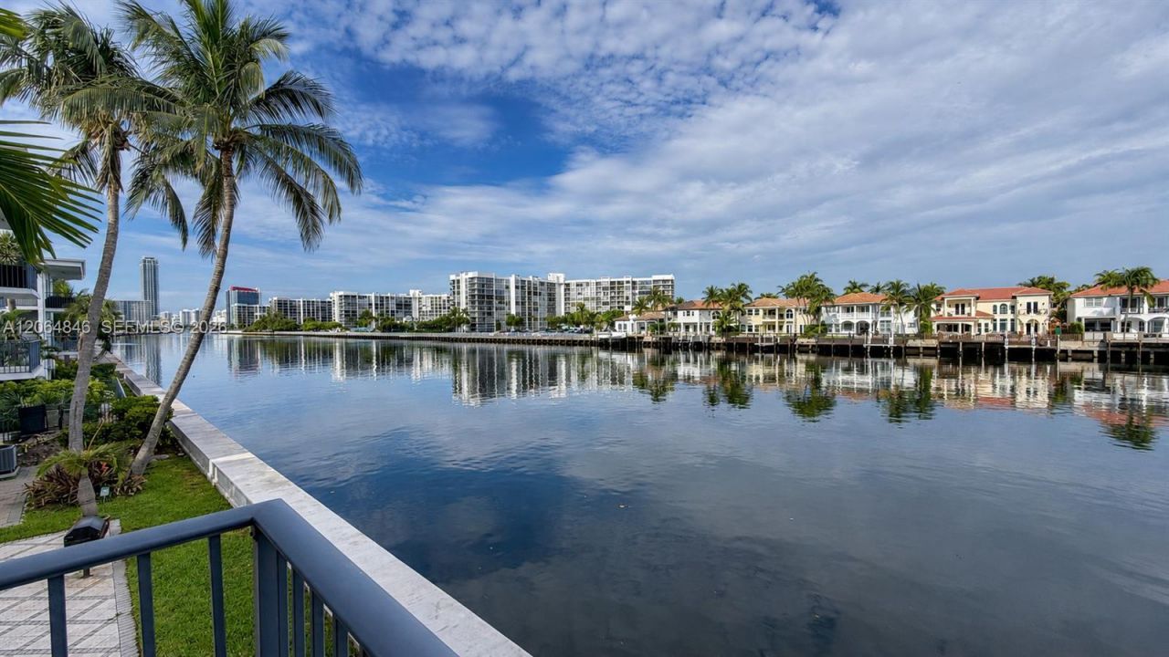 2600 S Ocean Dr, Unit S205, Hollywood, FL 33019 Photo