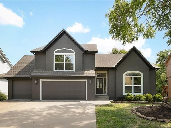 5621 W 151st Terrace, Overland Park, KS 66223