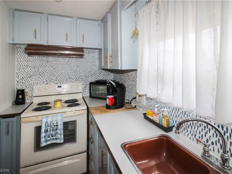 8175 E North Shore Boulevard, Unit 16, Marblehead, OH 43440 Photo 13