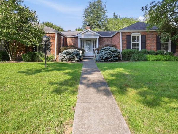 129 S Mulberry Street, Granville, OH 43023