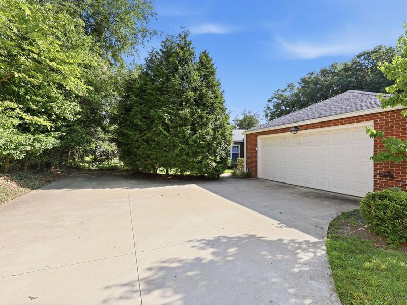129 S Mulberry Street, Granville, OH 43023 Photo 3